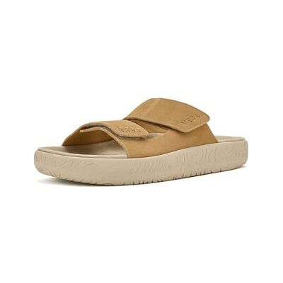 VEJA ETNA Sandal - Publicité VEJA ETNA Sandal - Publicité
