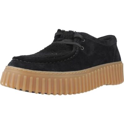 Clarks Torhill Bee Interest - Publicité Clarks Torhill Bee Interest - Publicité