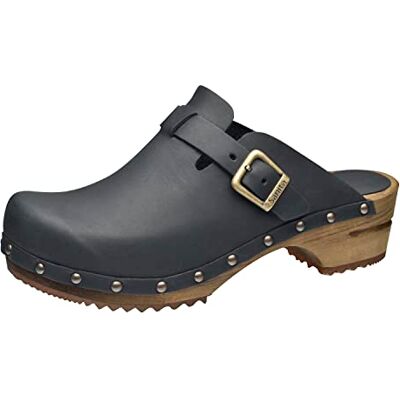 Sanita Kristel Sabots Ouverts Produit Original Fabriqué à la Main pour Femme Sabots en Cuir avec Semelle en Bois Noir 35 EU - Publicité Sanita Kristel Sabots Ouverts Produit Original Fabriqué à la Main pour Femme Sabots en Cuir avec Semelle en Bois Noir 35 EU - Publicité