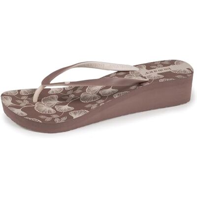 Isotoner Tongs femme à talon de 4 cm, confortables et légères, 37, taupe - Publicité Isotoner Tongs femme à talon de 4 cm, confortables et légères, 37, taupe - Publicité