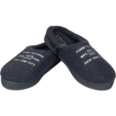 Tommy Hilfiger TH chaussons pour hommes, chaussons avec semelle rigide antidérapante et rembourrage en fourrure article XM0XM02604, DW5 Desert sky, 41 - Publicité Tommy Hilfiger TH chaussons pour hommes, chaussons avec semelle rigide antidérapante et rembourrage en fourrure article XM0XM02604, DW5 Desert sky, 41 - Publicité