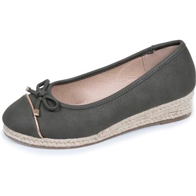 Isotoner Ballerines Femme Semelle à mémoire de Forme, Talon 4 cm, très Confortables, 38, Kaki - Publicité Isotoner Ballerines Femme Semelle à mémoire de Forme, Talon 4 cm, très Confortables, 38, Kaki - Publicité