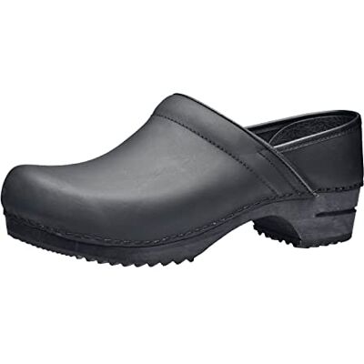 Sanita Julie Sabots fermés Produit Original Fabriqué à la Main pour Femme Sabots en Cuir avec Semelle en Bois Noir 39 EU - Publicité Sanita Julie Sabots fermés Produit Original Fabriqué à la Main pour Femme Sabots en Cuir avec Semelle en Bois Noir 39 EU - Publicité