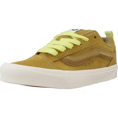 Vans KNU Skool Marron 37 - Publicité Vans KNU Skool Marron 37 - Publicité