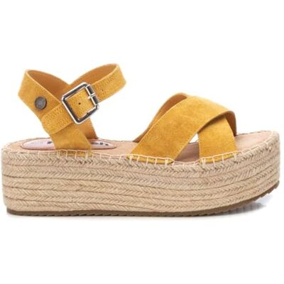 REFRESH Sandale Femme Panama Chaussures Confortables et polyvalentes Mode décontractée Modèle 17079405 (Taille40) - Publicité REFRESH Sandale Femme Panama Chaussures Confortables et polyvalentes Mode décontractée Modèle 17079405 (Taille40) - Publicité