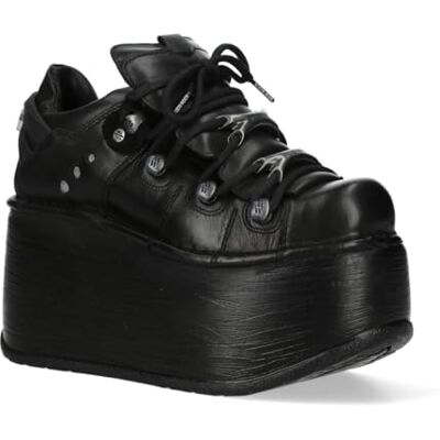 New Rock Bottines Gothiques à Plateforme Epaisse en Cuir Noir M-120N-C96 - Publicité New Rock Bottines Gothiques à Plateforme Epaisse en Cuir Noir M-120N-C96 - Publicité