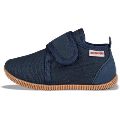 Giesswein Strass Slim Fit Pantoufles Hautes Mixte enfant Bleu foncé 548 20 EU - Publicité Giesswein Strass Slim Fit Pantoufles Hautes Mixte enfant Bleu foncé 548 20 EU - Publicité
