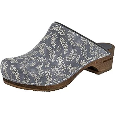 Sanita Flok Sabots Ouverts Produit Original Fabriqué à la Main pour Femme Sabots en Cuir avec Semelle en Bois Gris 36 EU - Publicité Sanita Flok Sabots Ouverts Produit Original Fabriqué à la Main pour Femme Sabots en Cuir avec Semelle en Bois Gris 36 EU - Publicité