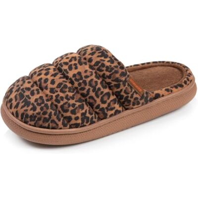 Isotoner Chaussons Mules femme semelle bloup extra confort Pantoufle Suédine Confort longue durée de la semelle BLOUP avec amorti rebondissant et maintien adapté. Publicité Isotoner Chaussons Mules femme semelle bloup extra confort Pantoufle Suédine Confort longue durée de la semelle BLOUP avec amorti rebondissant et maintien adapté. Publicité