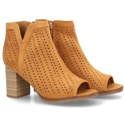 shoes&blues.es Bottines à Talons pour Femmes, Confortables, avec découpes et Bout Ouvert, Fermeture éclair au Talon, Collection Printemps-été 2022 Cuir Talla 37 - Publicité shoes&blues.es Bottines à Talons pour Femmes, Confortables, avec découpes et Bout Ouvert, Fermeture éclair au Talon, Collection Printemps-été 2022 Cuir Talla 37 - Publicité