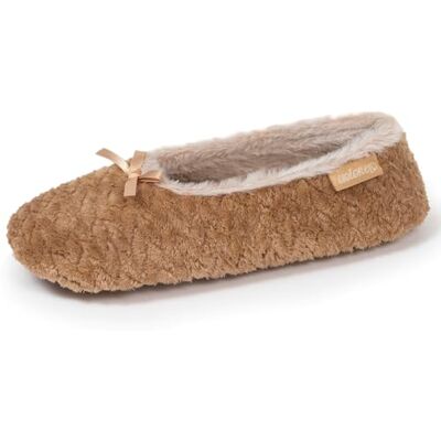 Isotoner Chaussons extra-light pantoufles Ballerines femme micro éponge, semelle antidérapante, 41/42, camel - Publicité Isotoner Chaussons extra-light pantoufles Ballerines femme micro éponge, semelle antidérapante, 41/42, camel - Publicité