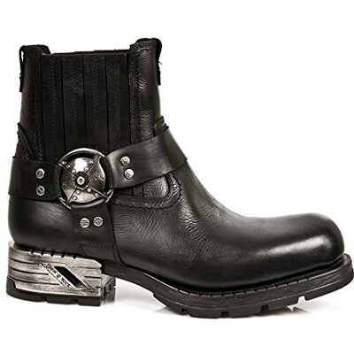 New Rock Bottine motarde Motorock pour homme en cuir bovin noir, design heavy rock sans lacets, semelle caoutchouc naturel, plateforme 2 cm et talon 5 cm TAILLE 39 - Publicité New Rock Bottine motarde Motorock pour homme en cuir bovin noir, design heavy rock sans lacets, semelle caoutchouc naturel, plateforme 2 cm et talon 5 cm TAILLE 39 - Publicité
