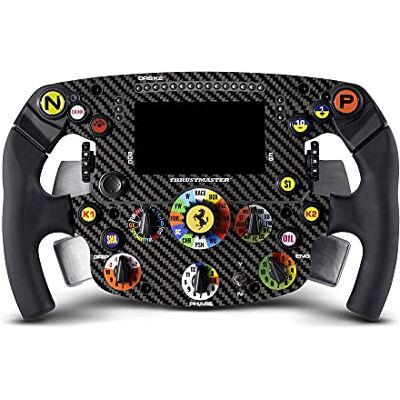 Thrustmaster Formula Wheel Ferrari SF1000 PC, PS4, PS5 Réplique Ferrari 1:1, écran LCD 4,3 po avec télémétrie, façade carbone, palettes magnétiques, 25 boutons - Publicité Thrustmaster Formula Wheel Ferrari SF1000 PC, PS4, PS5 Réplique Ferrari 1:1, écran LCD 4,3 po avec télémétrie, façade carbone, palettes magnétiques, 25 boutons - Publicité