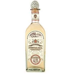Fortaleza Tequila Reposado 0,7L (40% Vol.) - Publicité Fortaleza Tequila Reposado 0,7L (40% Vol.) - Publicité