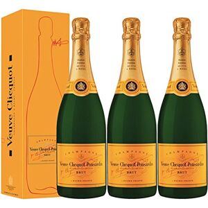 VINADDICT LOT 3 CHAMPAGNES VEUVE CLICQUOT BRUT CARTE JAUNE 75cl AVEC ÉTUIS - Publicité VINADDICT LOT 3 CHAMPAGNES VEUVE CLICQUOT BRUT CARTE JAUNE 75cl AVEC ÉTUIS - Publicité