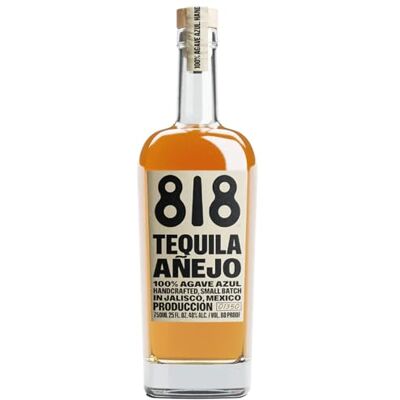 818 Tequila Añejo 100% Agave Azul by Kendall Jenner 40% Vol. 0,75l - Publicité 818 Tequila Añejo 100% Agave Azul by Kendall Jenner 40% Vol. 0,75l - Publicité