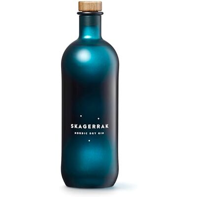 Skagerrak Nordic Dry Gin 44,9% Alcool Origine : Norvège Bouteille 70 cl - Publicité Skagerrak Nordic Dry Gin 44,9% Alcool Origine : Norvège Bouteille 70 cl - Publicité