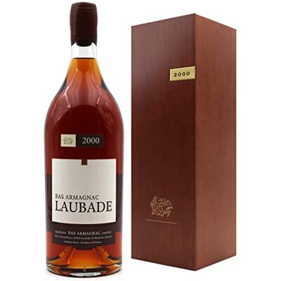 Laubade Bas Armagnac 2000 Magnum 150cl - Publicité Laubade Bas Armagnac 2000 Magnum 150cl - Publicité