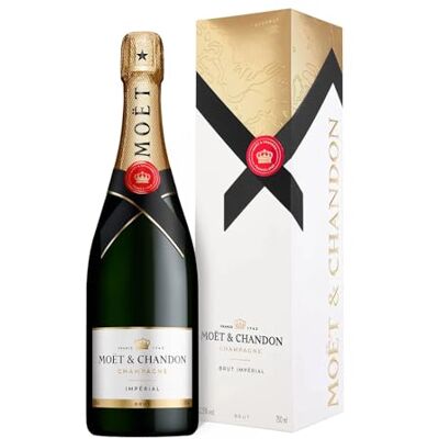 Moët & Chandon Brut Impérial Champagne 75cl 12,5% étui Champagne AOC Brut 12,5%. Profil frais et notes d'agrumes. À déguster à l'apéritif ou pour accompagner un repas. Publicité Moët & Chandon Brut Impérial Champagne 75cl 12,5% étui Champagne AOC Brut 12,5%. Profil frais et notes d'agrumes. À déguster à l'apéritif ou pour accompagner un repas. Publicité