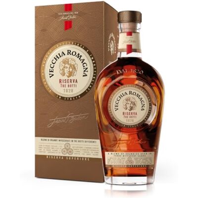 Vecchia Romagna Riserva Tre Botti 70cl avec étui Assemblage de distillats vieillis dans trois fûts différents, goût riche et intense. 40,8% vol. Publicité Vecchia Romagna Riserva Tre Botti 70cl avec étui Assemblage de distillats vieillis dans trois fûts différents, goût riche et intense. 40,8% vol. Publicité