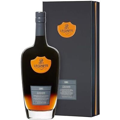 Calvados Lecompte Carafe de Calvados Pays d'Auge millésime 1991 Lecompte 70cl 40% - Publicité Calvados Lecompte Carafe de Calvados Pays d'Auge millésime 1991 Lecompte 70cl 40% - Publicité