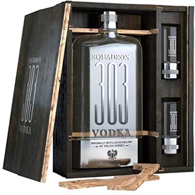 SQUADRON 303 PREMIUM VODKA vol. 40% 70cl Gift Box with 2 shot glasses - Publicité SQUADRON 303 PREMIUM VODKA vol. 40% 70cl Gift Box with 2 shot glasses - Publicité