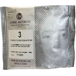 JA JEANNE-ANTOINETTE Maison de chocolats chauds FRANCE JEANNE-ANTOINETTE Chocolat Chaud Pasillo En Équateur Noir 68% Râpé finement Puissant & Amer Copeaux de chocolat Made In France 36 Pochons - Publicité JA JEANNE-ANTOINETTE Maison de chocolats chauds FRANCE JEANNE-ANTOINETTE Chocolat Chaud Pasillo En Équateur Noir 68% Râpé finement Puissant & Amer Copeaux de chocolat Made In France 36 Pochons - Publicité