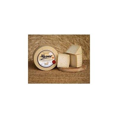 Espagne Gourmet Fromage AOP Manchego "Semi-Curado" artisanal au lait cru. Entier 1 kg. approx. Publicité Espagne Gourmet Fromage AOP Manchego "Semi-Curado" artisanal au lait cru. Entier 1 kg. approx. Publicité