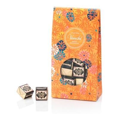 Venchi Collection Murrine Coffret Cadeau avec Chocolats Cremino Extra Noir, 300 g Aux Noisettes du Piémont Idée cadeau- Végétalien Sans gluten - Publicité Venchi Collection Murrine Coffret Cadeau avec Chocolats Cremino Extra Noir, 300 g Aux Noisettes du Piémont Idée cadeau- Végétalien Sans gluten - Publicité