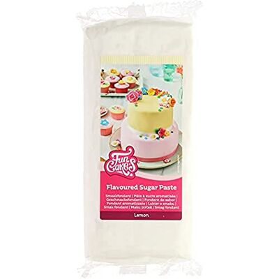 FunCakes Pâte à Sucre Aromatisée Citron: goût délicieux, texture lisse, facile à dérouler, pâte à sucre, parfaite pour les gâteaux, les cupcakes et les biscuits. halal, casher et sans gluten. 1 kg - Publicité FunCakes Pâte à Sucre Aromatisée Citron: goût délicieux, texture lisse, facile à dérouler, pâte à sucre, parfaite pour les gâteaux, les cupcakes et les biscuits. halal, casher et sans gluten. 1 kg - Publicité