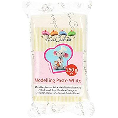 FunCakes Pâte à modeler blanche : parfaite pour modeler des figurines, des décorations de gâteaux et des volants solides, lisses et flexibles, sans halal, casher et gluten, 250 g - Publicité FunCakes Pâte à modeler blanche : parfaite pour modeler des figurines, des décorations de gâteaux et des volants solides, lisses et flexibles, sans halal, casher et gluten, 250 g - Publicité