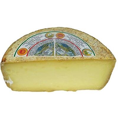 Pecorino Toscano DOP Pecorino Toscano AOP Fromage de Brebis Assaisonné Demi Roue, poids de Kg.1,0 - Publicité Pecorino Toscano DOP Pecorino Toscano AOP Fromage de Brebis Assaisonné Demi Roue, poids de Kg.1,0 - Publicité