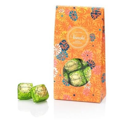 Venchi , Coffret Cadeau avec Chocolats Chocoviar Pistache, 310 g, 17 pièces, “Noisette du Piémont IGP” uniquement, Sans Gluten, Sans Colorants et Sans Conservateurs, Collection Murrine, Idée Cadeau - Publicité Venchi , Coffret Cadeau avec Chocolats Chocoviar Pistache, 310 g, 17 pièces, “Noisette du Piémont IGP” uniquement, Sans Gluten, Sans Colorants et Sans Conservateurs, Collection Murrine, Idée Cadeau - Publicité