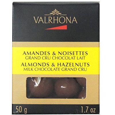VALRHONA Amandes & Noisettes Grand Cru Chocolat Lait 50g - Publicité VALRHONA Amandes & Noisettes Grand Cru Chocolat Lait 50g - Publicité