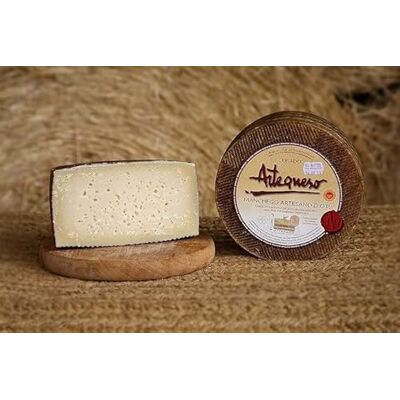 Espagne Gourmet Fromage AOC Manchego "Curado" entier 1000 grammes approx. Publicité Espagne Gourmet Fromage AOC Manchego "Curado" entier 1000 grammes approx. Publicité