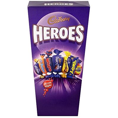 Cadbury Chocolats Heroes miniature 323 g chocolats au lait Dairy Milk/au caramel/Eclairs/Fudge et autres lot de 2 boîtes de 323 g - Publicité Cadbury Chocolats Heroes miniature 323 g chocolats au lait Dairy Milk/au caramel/Eclairs/Fudge et autres lot de 2 boîtes de 323 g - Publicité