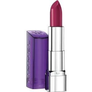 Rimmel London - Moisture Renew Lipstick - Notting Hill Nude - Publicité Rimmel London - Moisture Renew Lipstick - Notting Hill Nude - Publicité