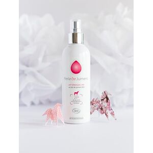 Perle de Jument Lait démaquillant au lait de jument bio en direct du producteur et fabriqué en France - Publicité Perle de Jument Lait démaquillant au lait de jument bio en direct du producteur et fabriqué en France - Publicité