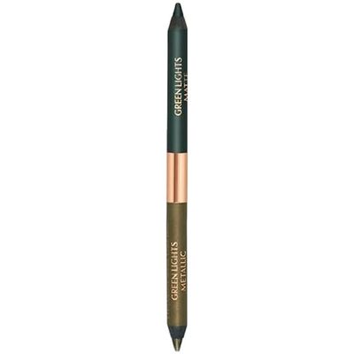 Charlotte Tilbury Eye Colour Magic Liner Duo - Green Lights - Publicité Charlotte Tilbury Eye Colour Magic Liner Duo - Green Lights - Publicité
