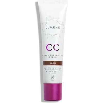 Lumene CC Crème Correctrice SPF 20 - Maquillage Visage - Publicité Lumene CC Crème Correctrice SPF 20 - Maquillage Visage - Publicité