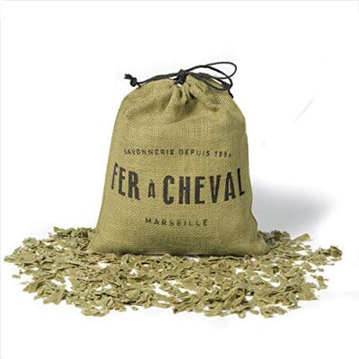 Fer à Cheval Véritable Copeaux de Savon de Marseille à l'huile d'olive (100% d'huile d’olive) 750g - Publicité Fer à Cheval Véritable Copeaux de Savon de Marseille à l'huile d'olive (100% d'huile d’olive) 750g - Publicité