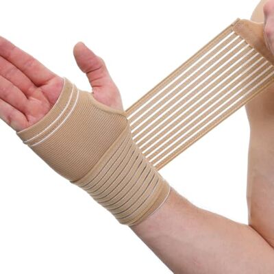 NEOtech Care Protège-poignet et soutien paume Compression AJUSTABLE Support main droite ou gauche Ultra léger, élastique et respirant (Beige, Taille M, 1 Unité) - Publicité NEOtech Care Protège-poignet et soutien paume Compression AJUSTABLE Support main droite ou gauche Ultra léger, élastique et respirant (Beige, Taille M, 1 Unité) - Publicité