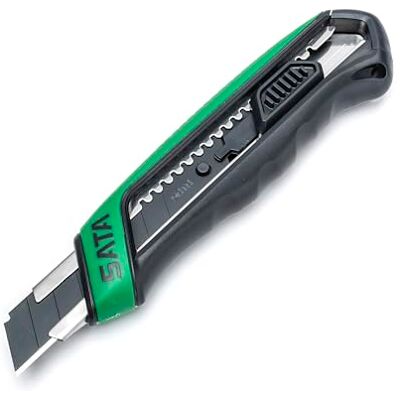 SATA ST93482 T-Series Couteau utilitaire à lame rétractable de 18 mm, avec un bouton-poussoir intégré, un manchon de lame en acier et une poignée ergonomique à prise en main souple - Publicité SATA ST93482 T-Series Couteau utilitaire à lame rétractable de 18 mm, avec un bouton-poussoir intégré, un manchon de lame en acier et une poignée ergonomique à prise en main souple - Publicité