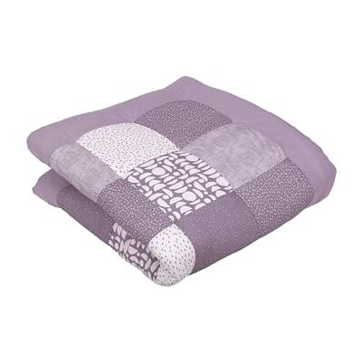 ULLENBOOM Tapis d'Éveil pour Bébé 120x120 cm 100% OEKO-TEX, Épais et Rembourré Idéal pour Jeux, Motricité et Sol Enfant -Classic Lilass - Publicité ULLENBOOM Tapis d'Éveil pour Bébé 120x120 cm 100% OEKO-TEX, Épais et Rembourré Idéal pour Jeux, Motricité et Sol Enfant -Classic Lilass - Publicité
