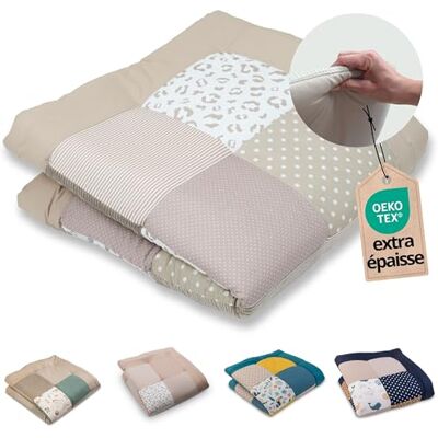 ULLENBOOM Tapis d'Éveil pour Bébé 100x100 cm 100% OEKO-TEX, Épais et Rembourré Idéal pour Jeux, Motricité et Sol Enfant -Leo - Publicité ULLENBOOM Tapis d'Éveil pour Bébé 100x100 cm 100% OEKO-TEX, Épais et Rembourré Idéal pour Jeux, Motricité et Sol Enfant -Leo - Publicité