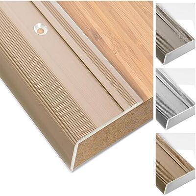 Floordirekt Nez de marche en aluminium 134 cm de long, 1 pièce, avec vis et chevilles, profilé de nez de marches pré-percé en forme de L, profilé d'angle 37 mm de largeur x 17 mm de hauteur, doré - Publicité Floordirekt Nez de marche en aluminium 134 cm de long, 1 pièce, avec vis et chevilles, profilé de nez de marches pré-percé en forme de L, profilé d'angle 37 mm de largeur x 17 mm de hauteur, doré - Publicité