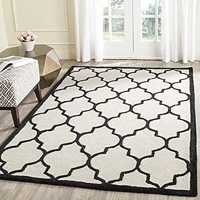 Safavieh - Everly - textile naturel - Rug - Publicité Safavieh - Everly - textile naturel - Rug - Publicité