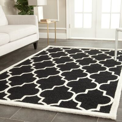 Safavieh Everly - noir - 270x180x1,27 cm - Tapis - Publicité Safavieh Everly - noir - 270x180x1,27 cm - Tapis - Publicité
