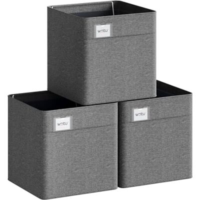 WOLTU Lot de 3 Boîtes de Rangement Pliables, Paniers Cubiques en Tissu avec Étiquette, pour Vêtements et Jouets, Gris foncé, 26x26x25,5cm - Publicité WOLTU Lot de 3 Boîtes de Rangement Pliables, Paniers Cubiques en Tissu avec Étiquette, pour Vêtements et Jouets, Gris foncé, 26x26x25,5cm - Publicité