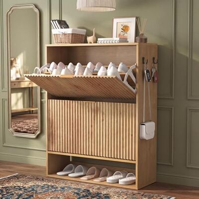 GarveeMore Meuble à Chaussures étroit cannelé pour entrée – 2 tiroirs basculants, étagère Ouverte en Bas, Crochets latéraux – Rangement sur Pied idéal pour Couloir ou Vestibule – Bois Naturel - Publicité GarveeMore Meuble à Chaussures étroit cannelé pour entrée – 2 tiroirs basculants, étagère Ouverte en Bas, Crochets latéraux – Rangement sur Pied idéal pour Couloir ou Vestibule – Bois Naturel - Publicité